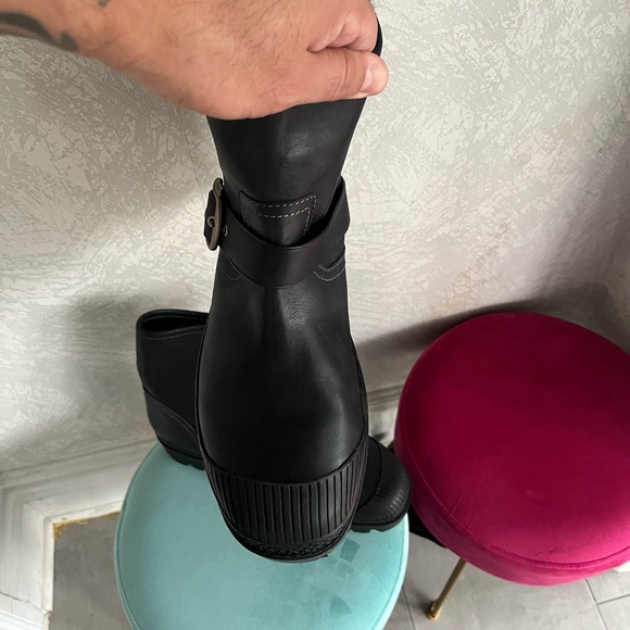 Coach Chelsea boots. Brand new no box. - Picture 5 of 12